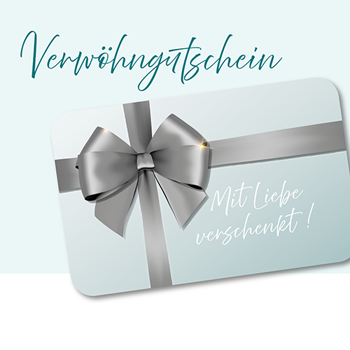 KLINCK Dein Friseur Geschenkgutschein, mit silberner Geschenkschleife und der Aufschrift „Mit Liebe verschenkt“. Verwöhngutschein für Haarschnitte, Haarfarbe, Styling und weitere Friseurdienstleistungen- online zu bestellen.